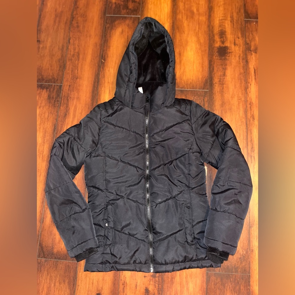 Girls size Large 12 SO Kohls black lightweight puffer coat with fuzzy lining